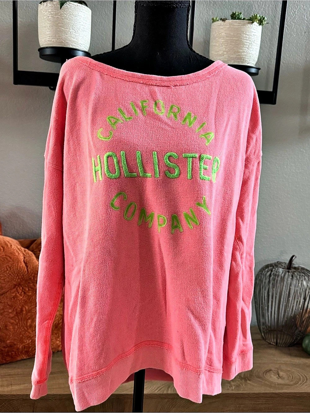 Hollister California Graphic Oversized Sweatshirt Pink Small *fits like XL*